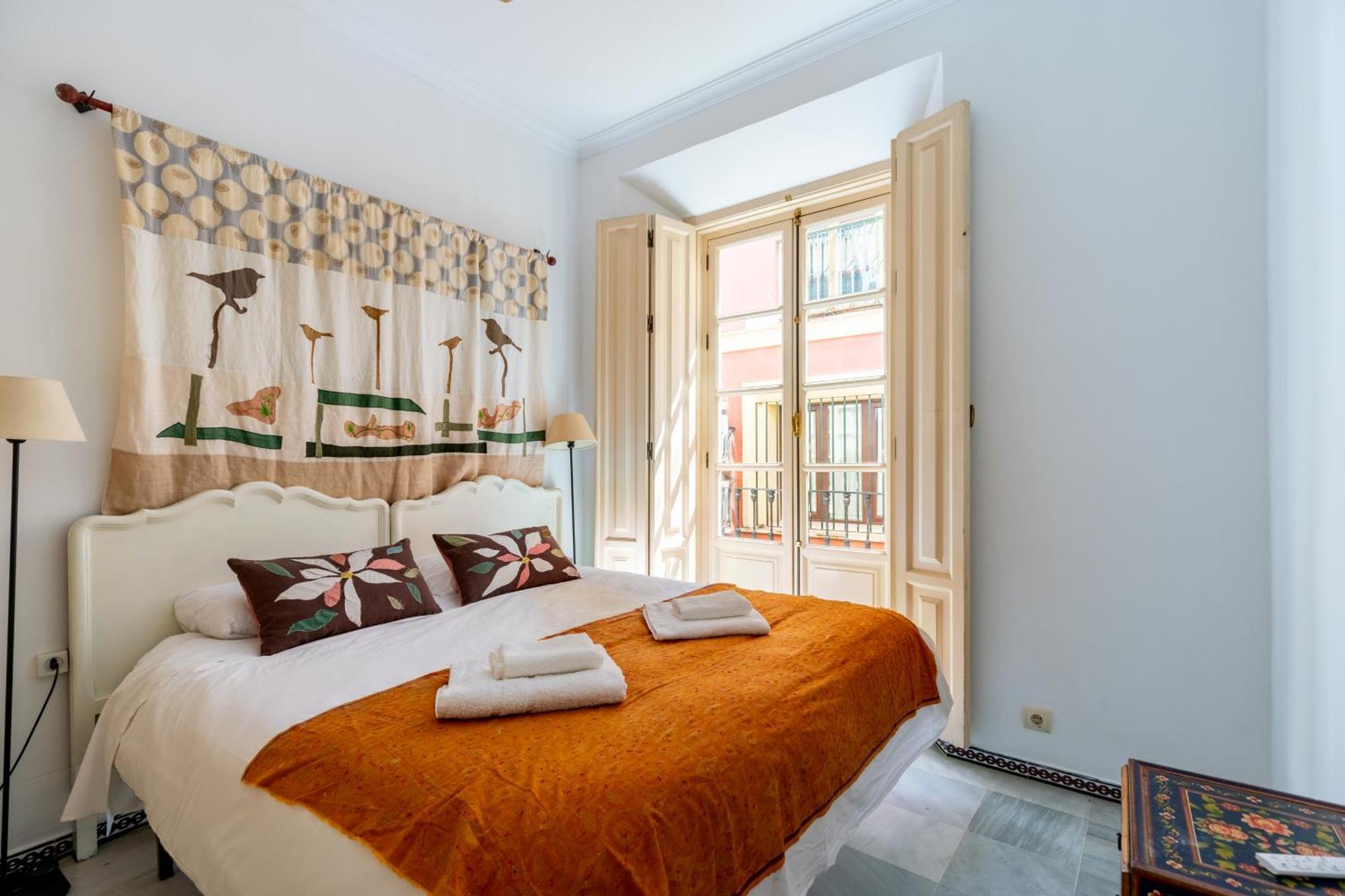 Cathedral Penthouse- Big Private Terrace- Parking Apartamento