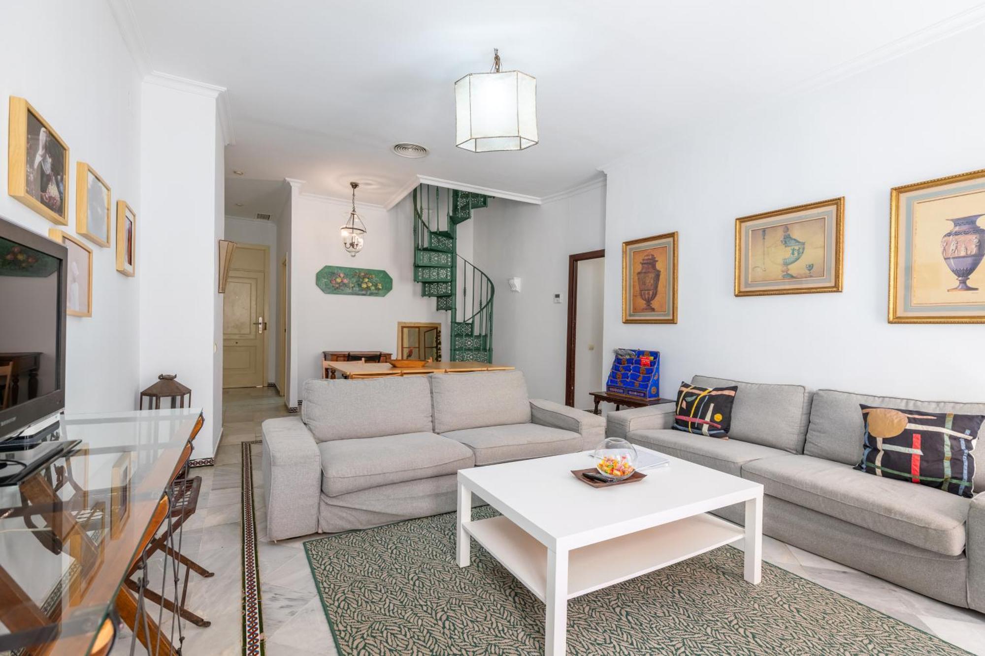 Cathedral Penthouse- Big Private Terrace- Parking *