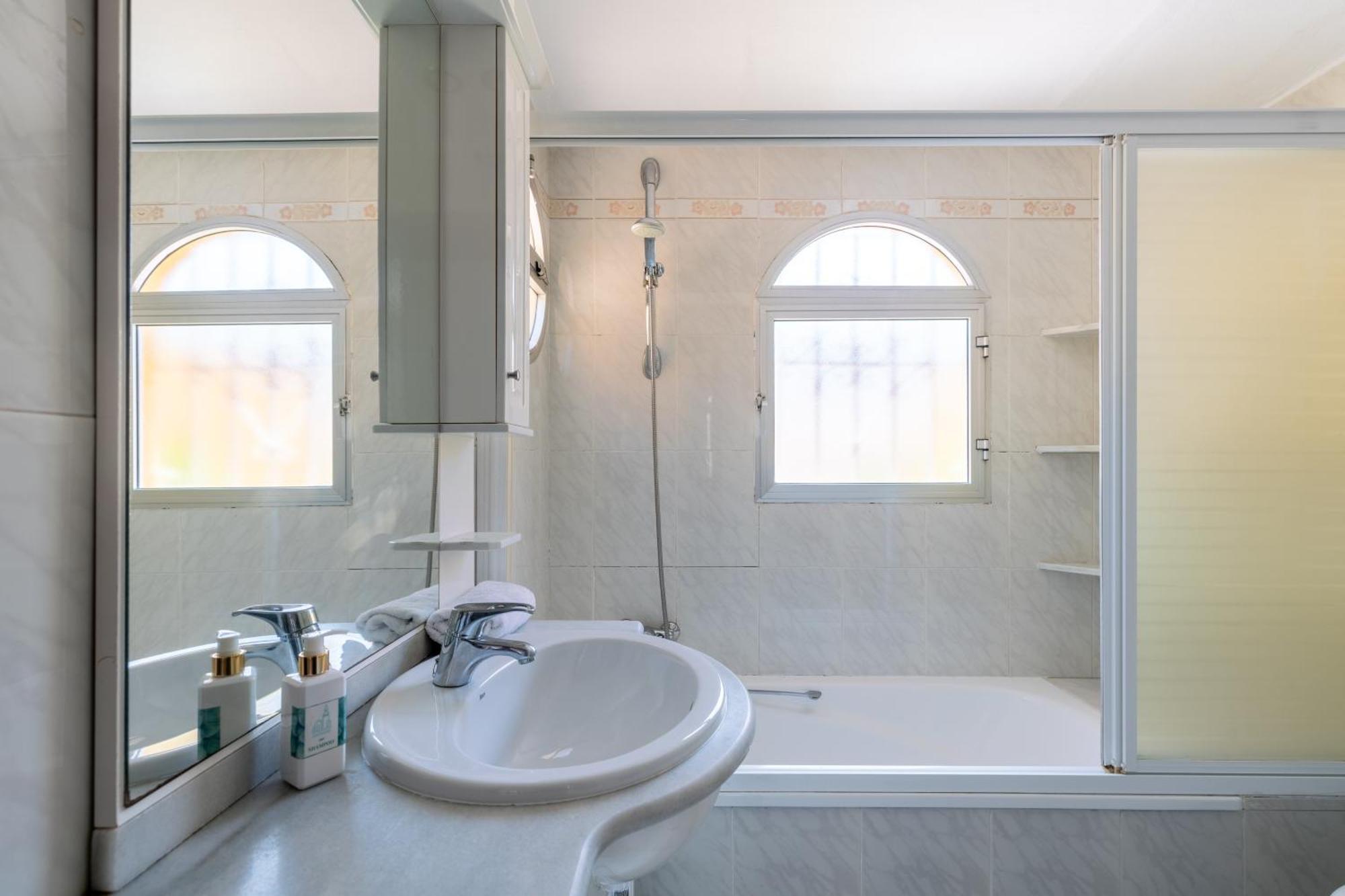 Cathedral Penthouse- Big Private Terrace- Parking *